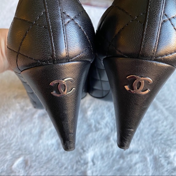 Chanel Quilted Heels - Picture 2 of 8